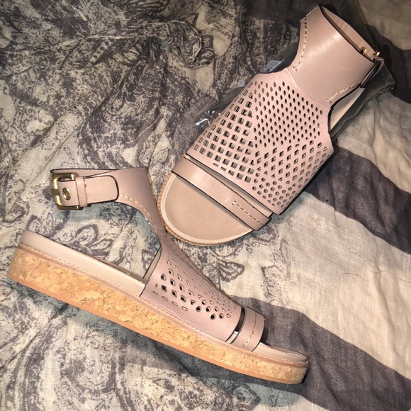 Naked Feet ankle strap sandals NWOT - Picture 3 of 9